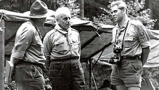 Br. Bill v rozhovoru s náčelníkem Junáka Rudolfem<br>Plajnerem v roce 1970 | foto: archiv Lubora Šušlíka